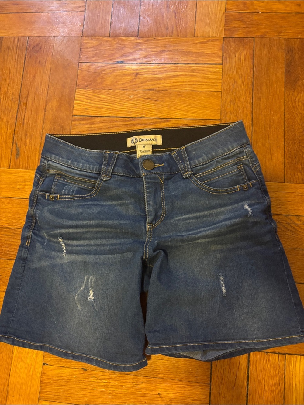 Democracy Women's Medium Blue Distressed Jean Shorts